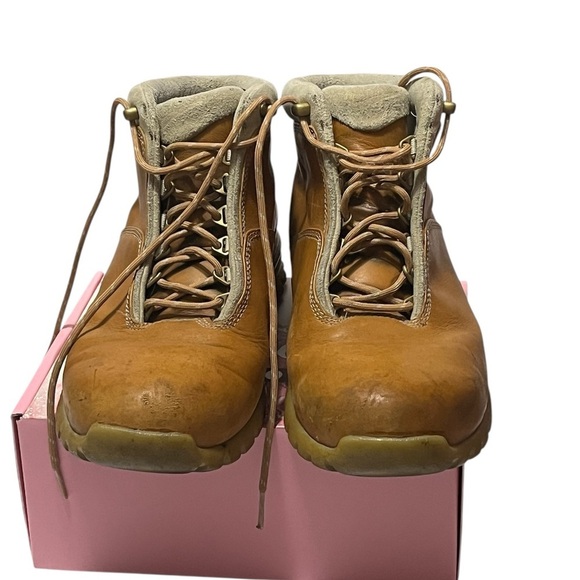 Nike Tan Leather Men\'s Boots Sz 9.5 main image 9